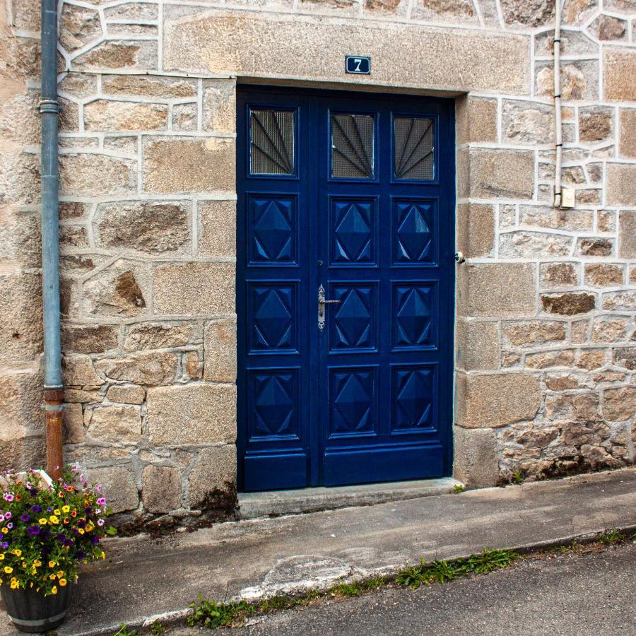 Vue Sur La Vezere Treignac Exterior foto