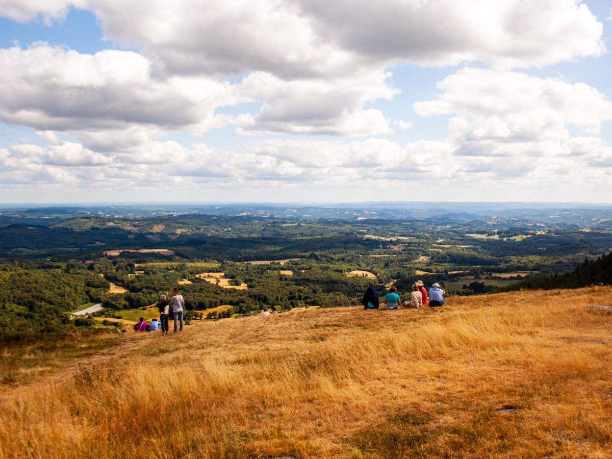 Vue Sur La Vezere Treignac Exterior foto